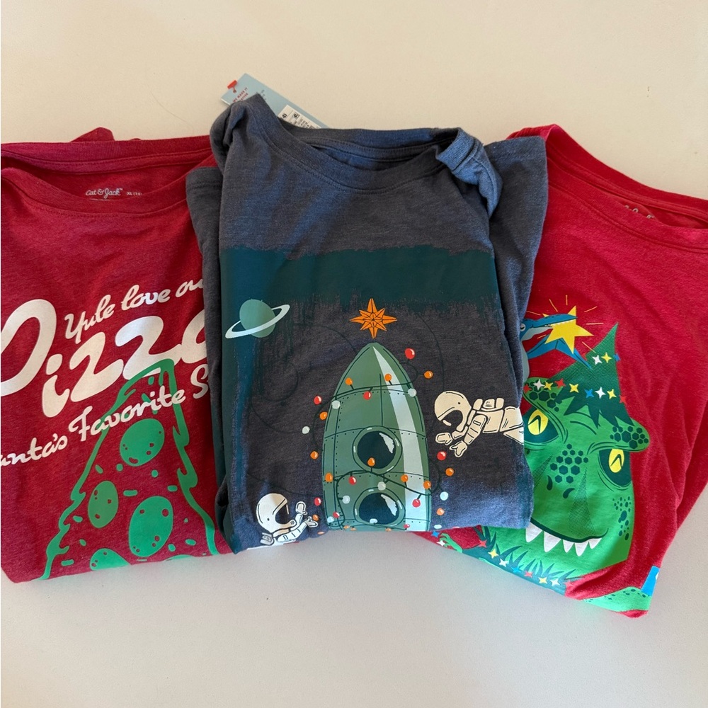 Boys Long Sleeved Christmas Graphic T-Shirts
